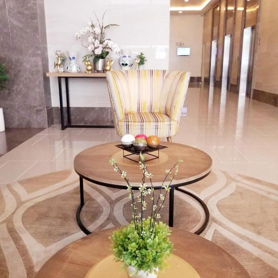 Manhattan Plaza Tower 1 Quezon City Exterior photo